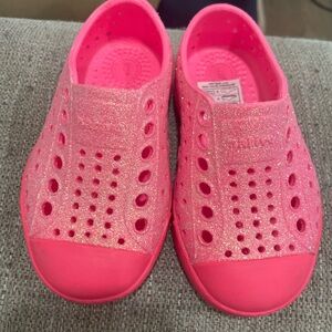 Native Kids Sparkly Pink Shoes